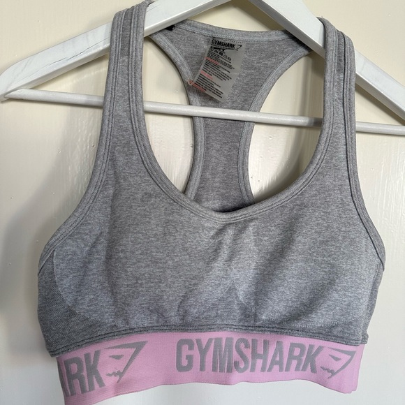 Gymshark sports bra - Picture 1 of 3